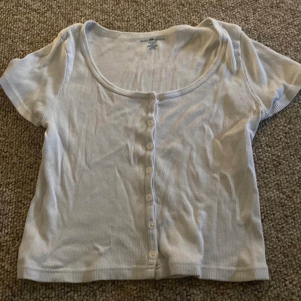 Brandy Melville baby tee